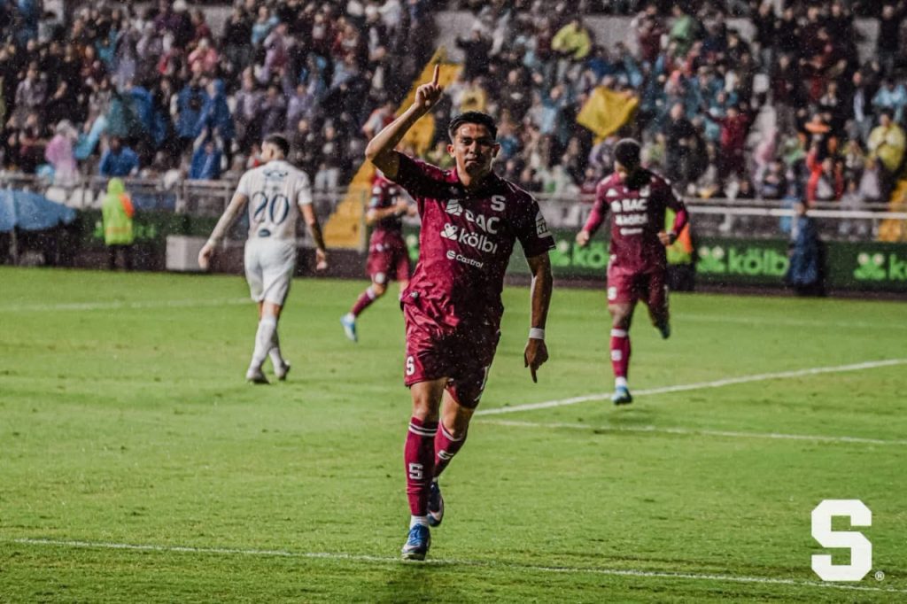 Saprissa marcha sólido en las primeras 4 jornadas